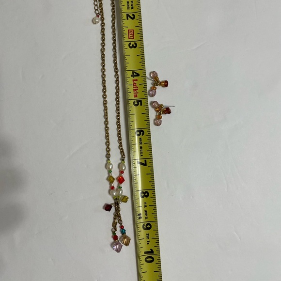 Bohemian multicolor stones and pearls on a dangle chain necklace and earrings - Picture 8 of 11